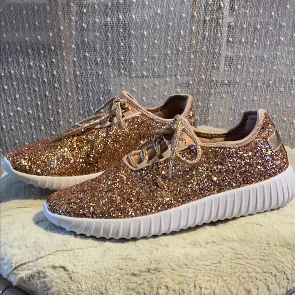 Glitter shoes - Picture 3 of 5